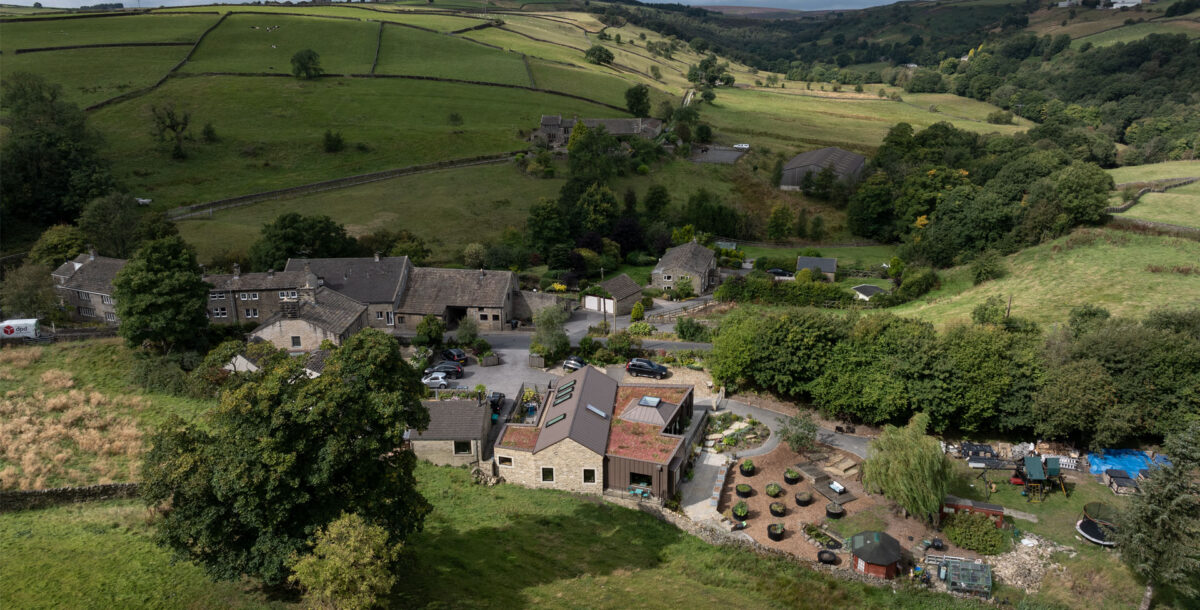 overhead drone view of Grand Designs Keighley. A single-storey house on a greenbelt site in West Yorkshire