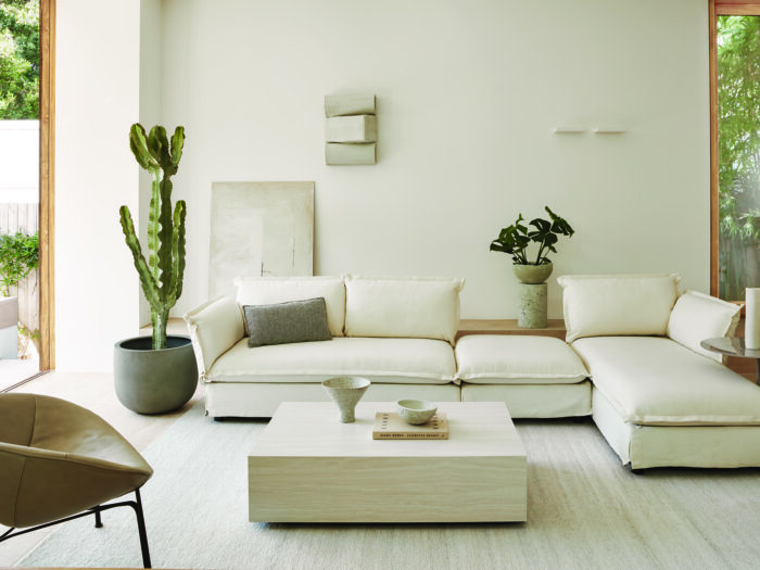 A white minimalist lounge