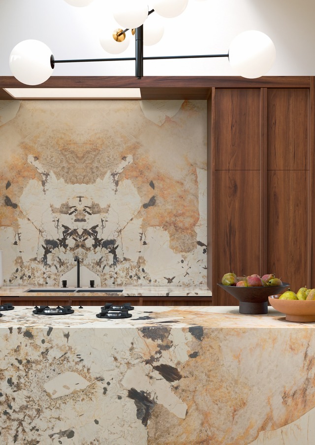 Bold kitchen splashback in porcelain stone